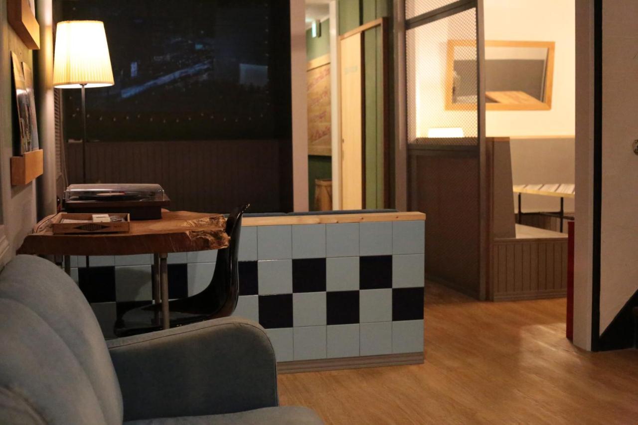 Greenwood Hostel Идзумисано Экстерьер фото